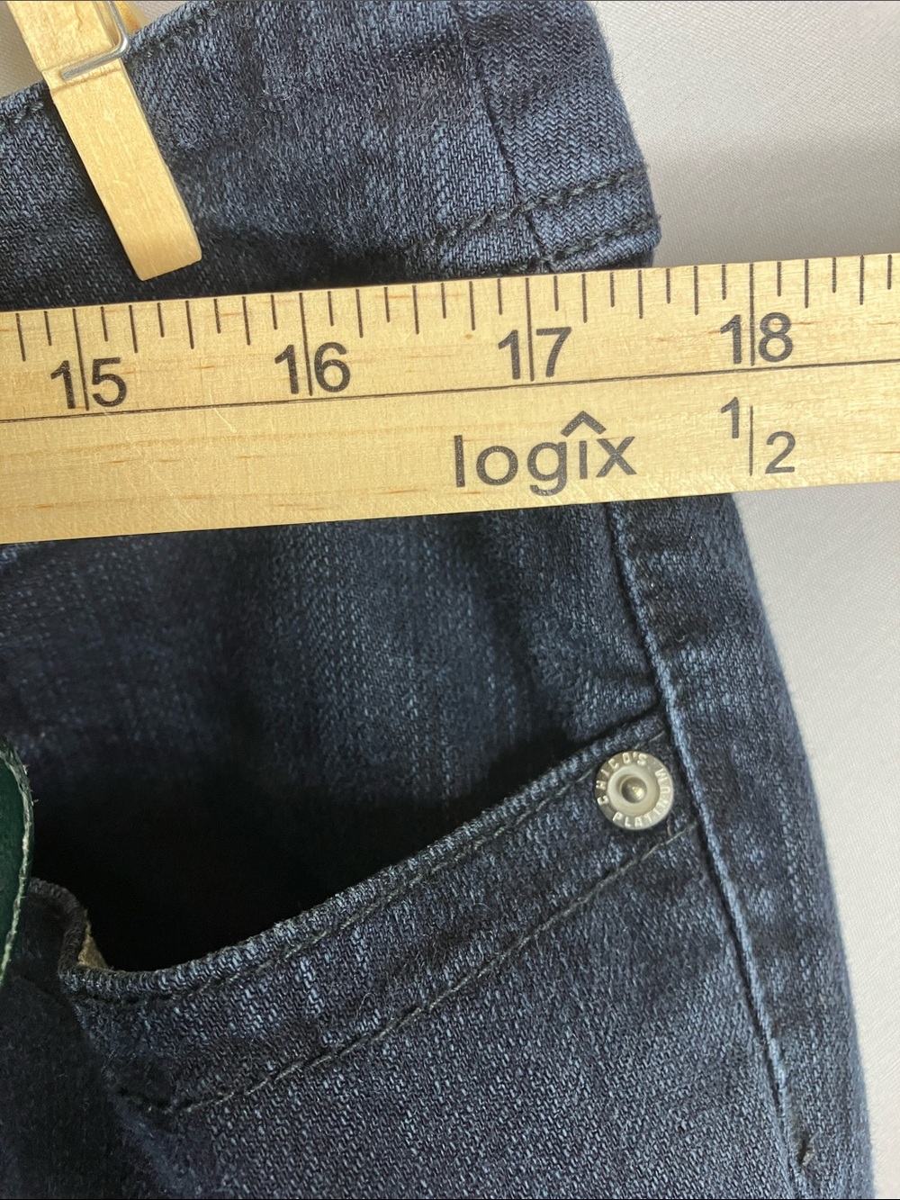 Chico's Dark Gray Cropped Cuffed Jeans - Picture 6 of 10